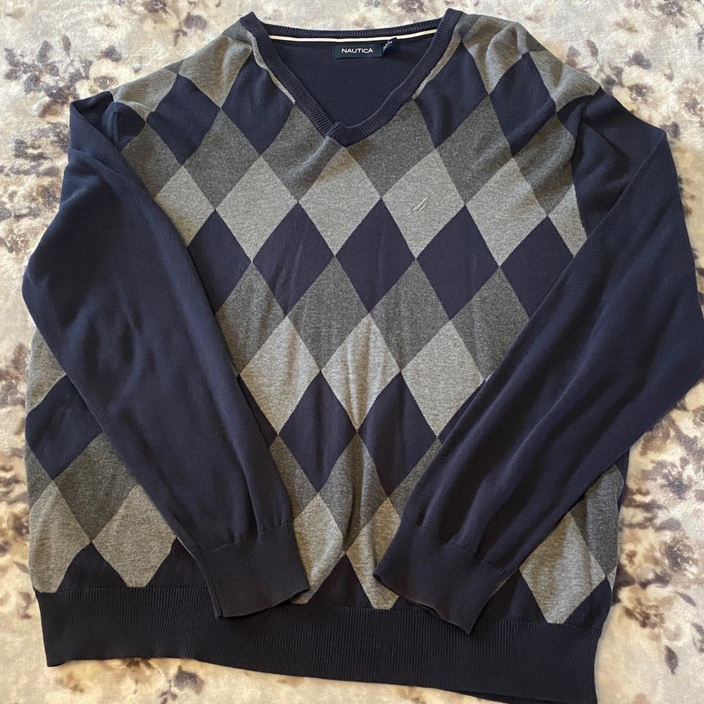Nautica Men's V-Neck Argyle Sweater in Navy and Gray